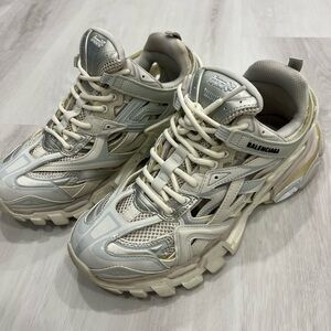 Balenciaga track 2.0 size 42 euro, us 9